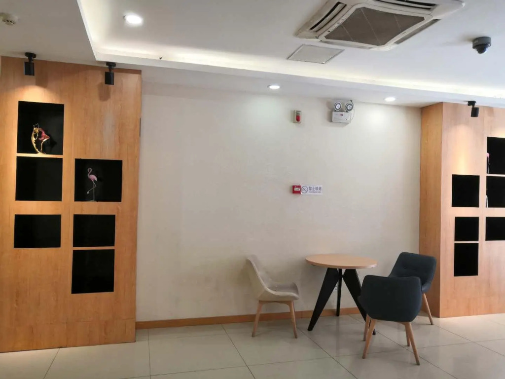 Hanting Hotel Nanjing Danfeng Street