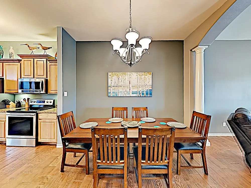 New Listing! Coastal Escape W/ Pool, 200 To Beach 4 Bedroom Townhouse