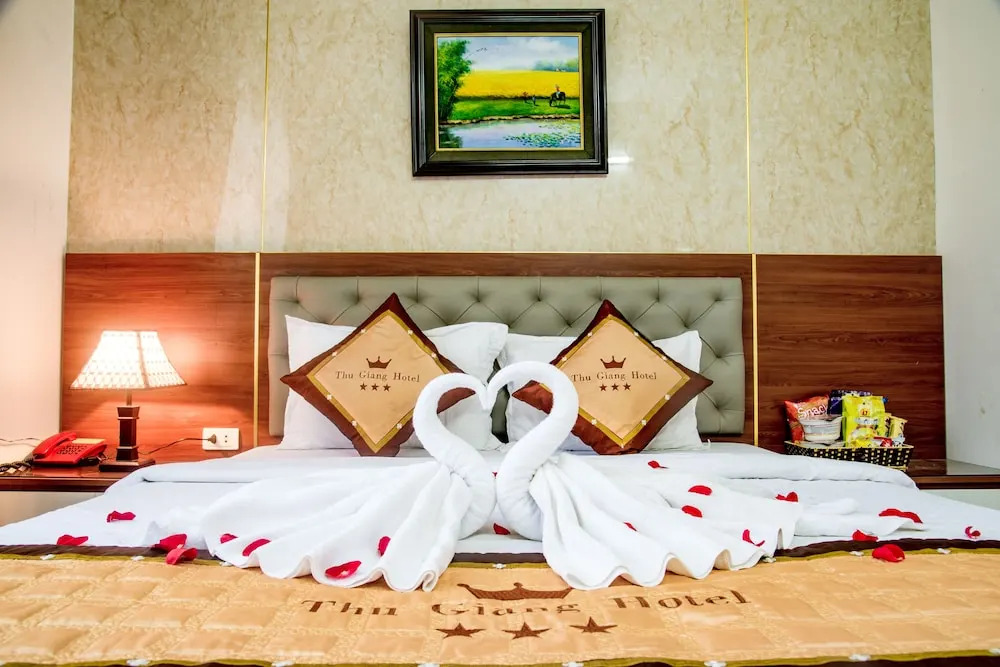 OYO 1143 Thu Giang Hotel
