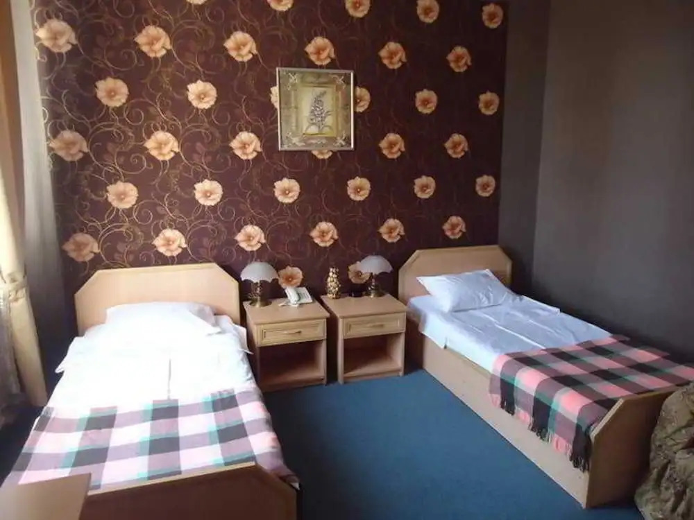 Guest House INN & Hostel