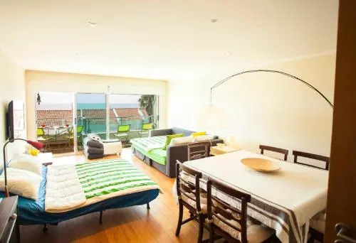 LovelyStay - Ericeira Beach Apartment with Sea View