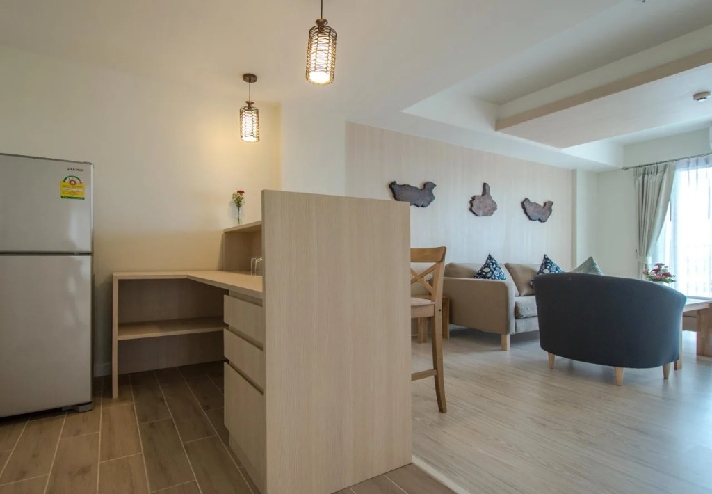 Prachuap Grand Hotel