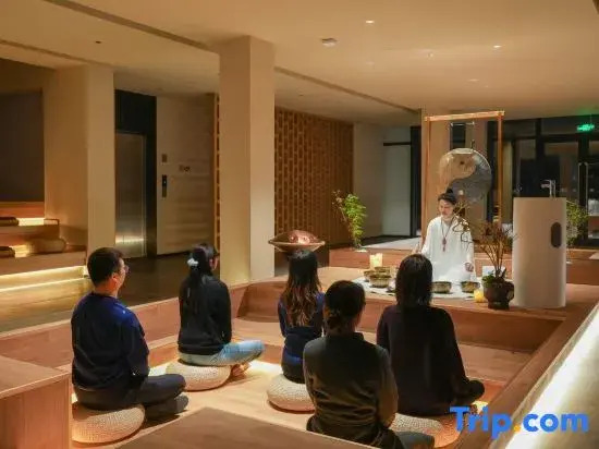 Wudang Montain Tai Chi Kwun Ji Hot Spring Resort
