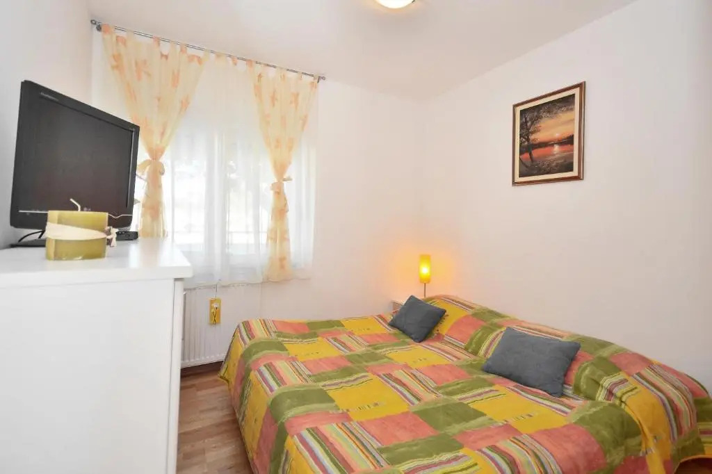 Apartments Vukasović