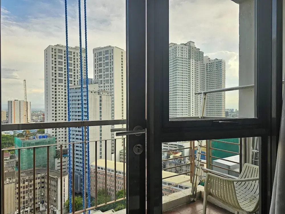 KL Tower 117 Gamboa Street