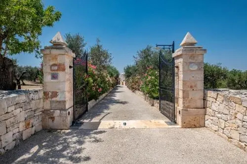 Trulli Oasi Fiorita - Exclusive Apulian Holidays