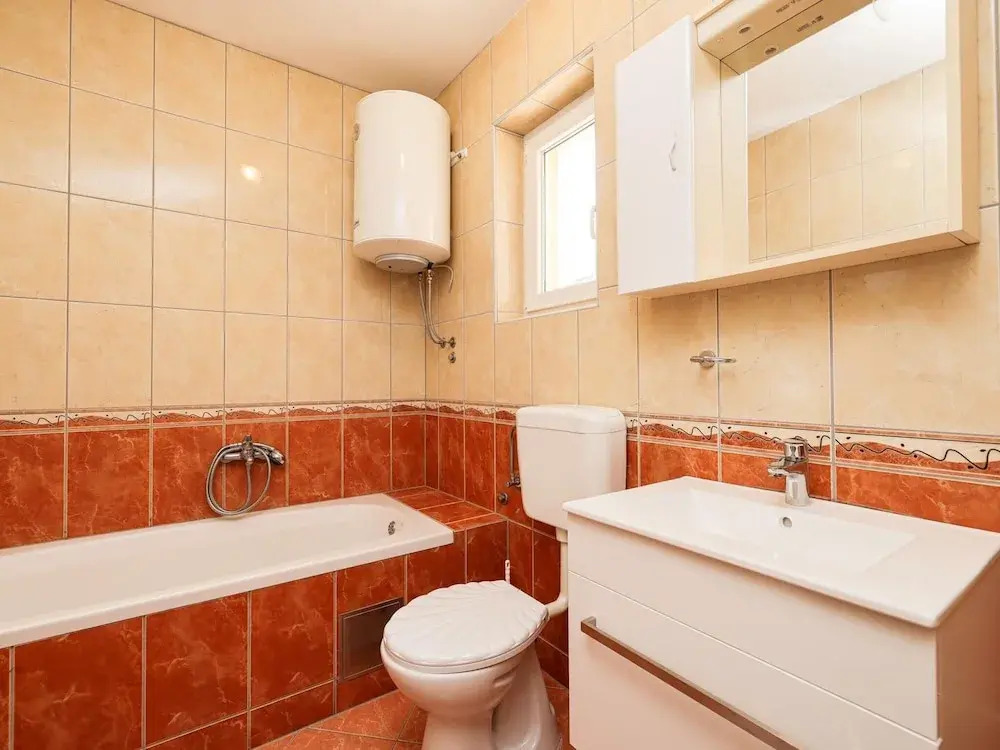 Spasious two Storey Holiday Home With Great Sea View Terrace