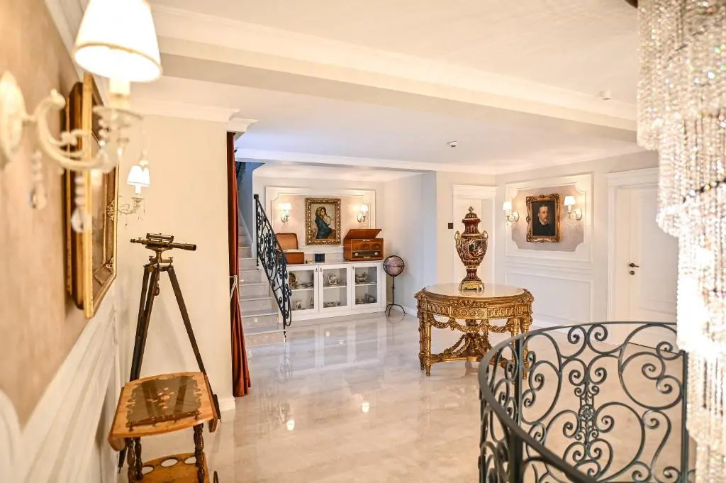 Grant Boutique Hotel