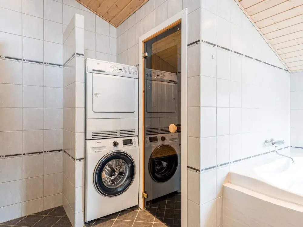 7 Person Holiday Home in Tarm