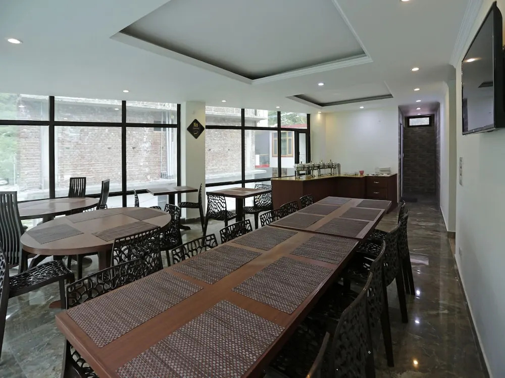 Hotel Landmark Manali