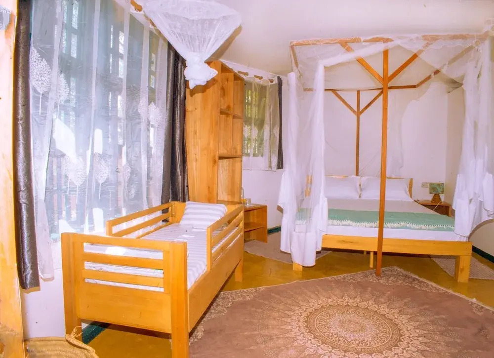 Aika Sunrise B&B