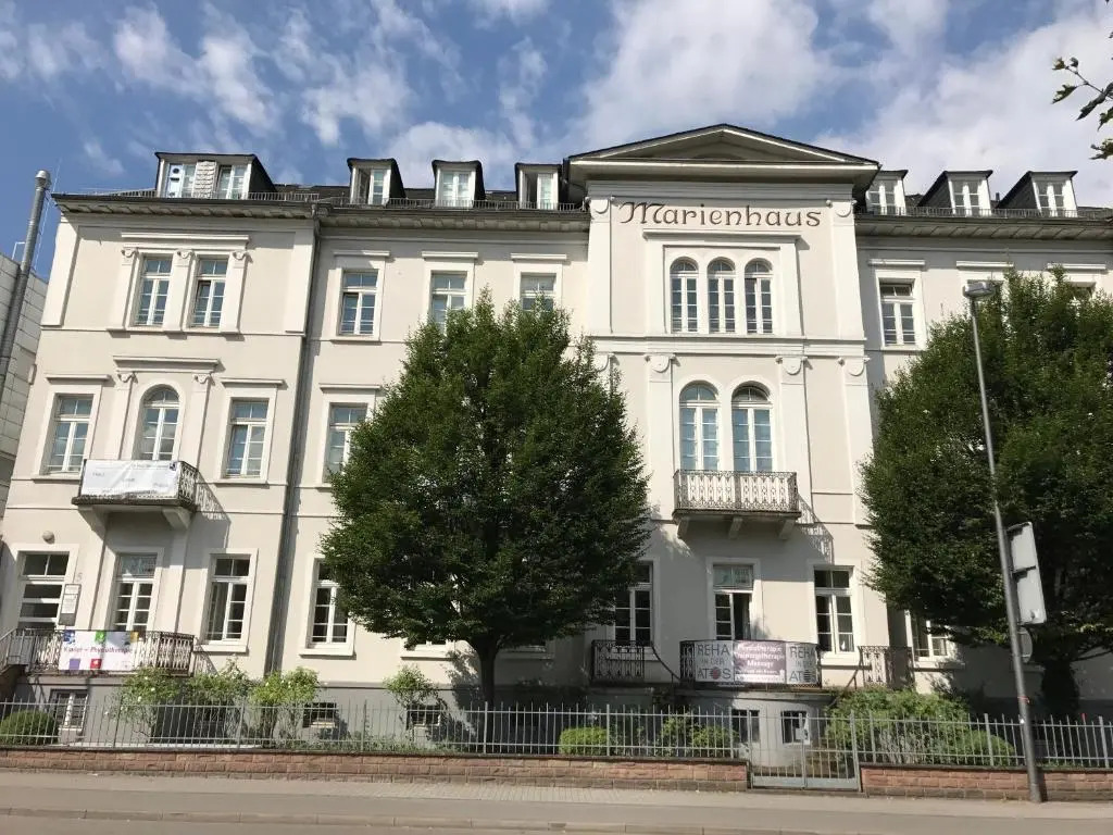 2 Zimmer Appartement am Bismarckplatz Heidelberg