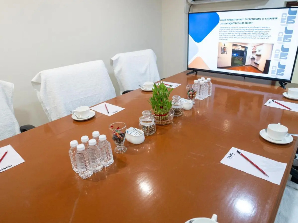 Hotel Pravasa Stay