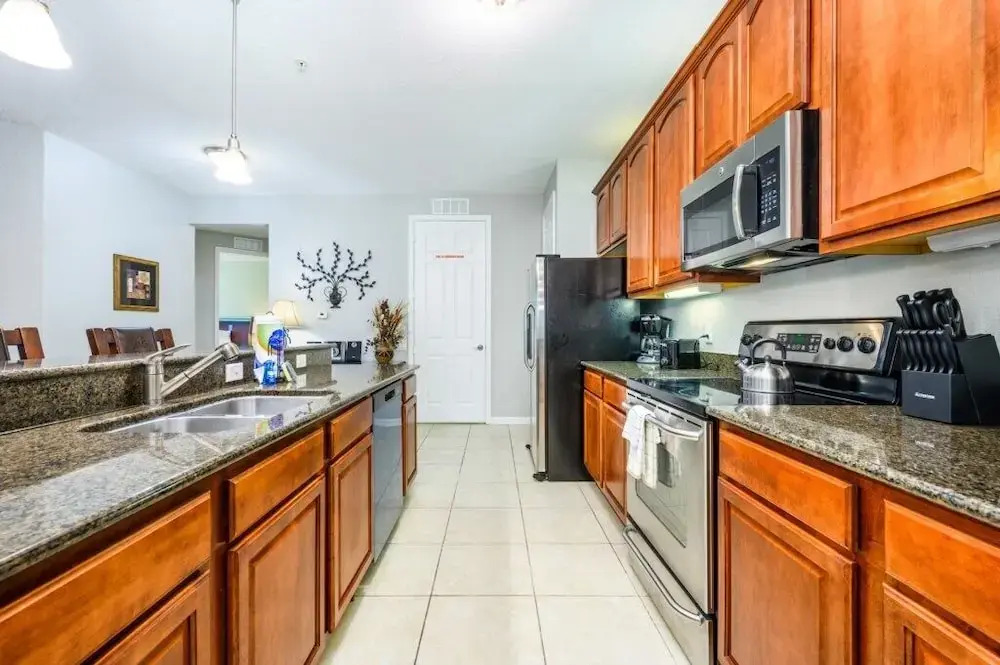 Epic Universe NEW Beautiful Lakeview Condo Near the Parks - 1026