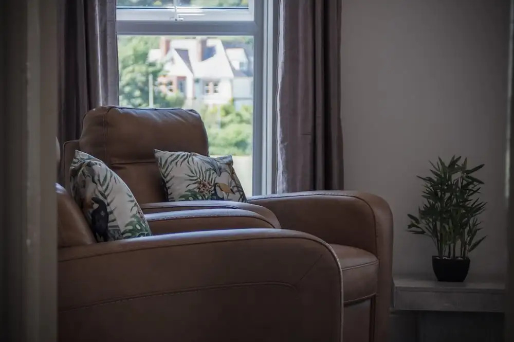 Langland Road - 2 Bedroom Town House