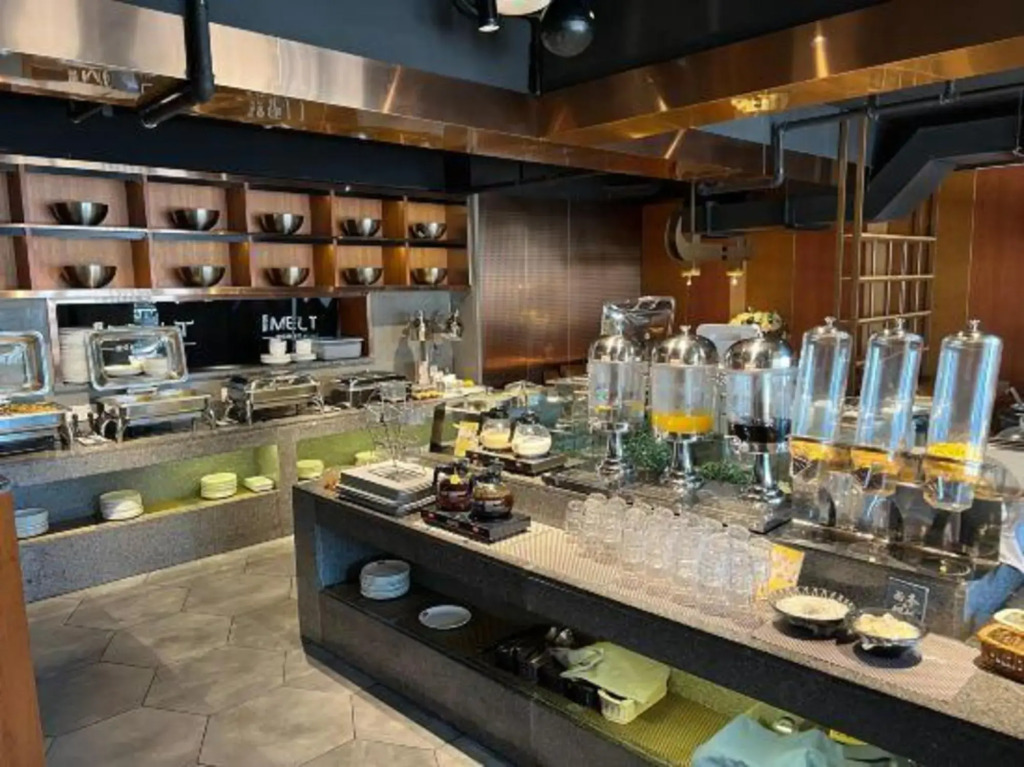 Tuyue Art Hotel（Sunshine 100 Wanda Plaza）