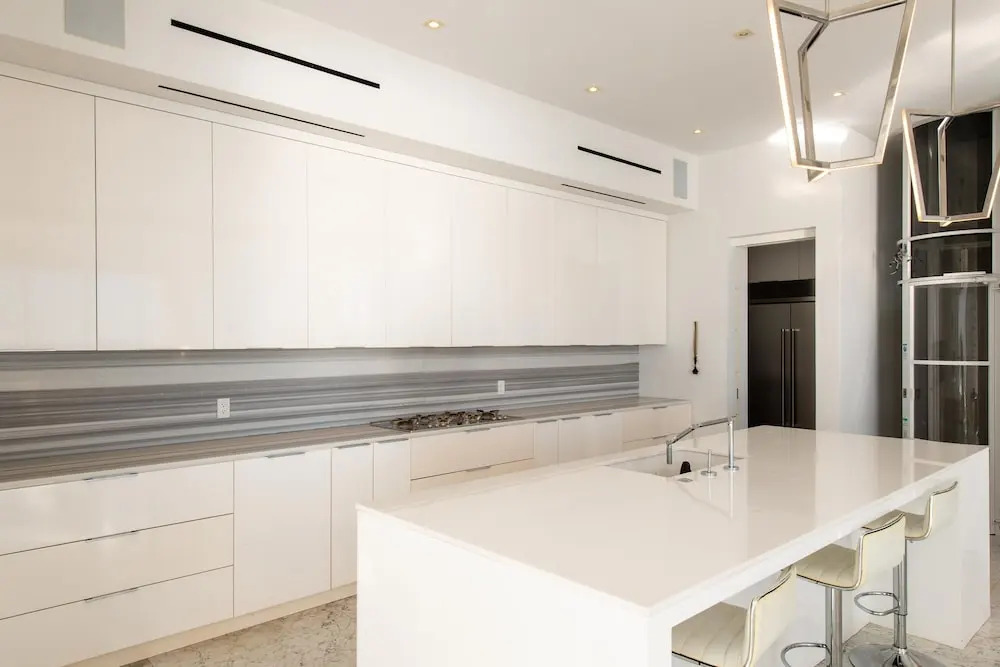Modern 4 Bedroom Pedregal Villa Reduced Nightly Rate for 4+ Nights at Villa Besame