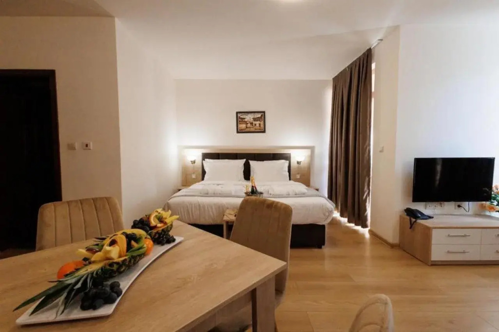 Green Wood Hotel & Spa