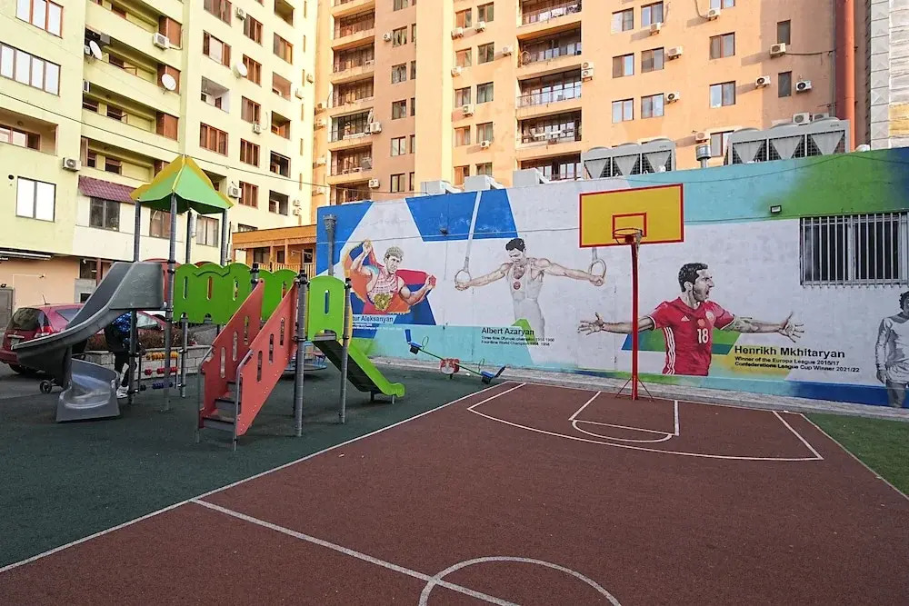 Spacious 1-Bedroom Apartment in the Center