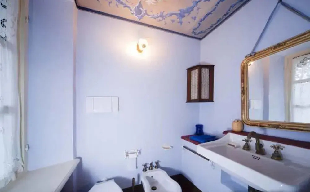 tenuta la violina