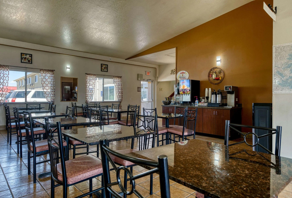 Super 8 by Wyndham Alamosa