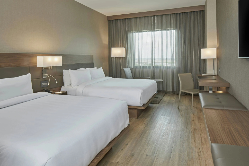 AC Hotel by Marriott Atlanta Airport Gateway