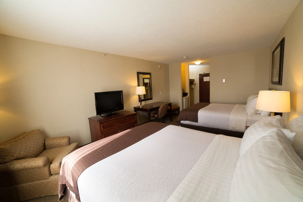 Holiday Inn & Suites Lloydminster by IHG