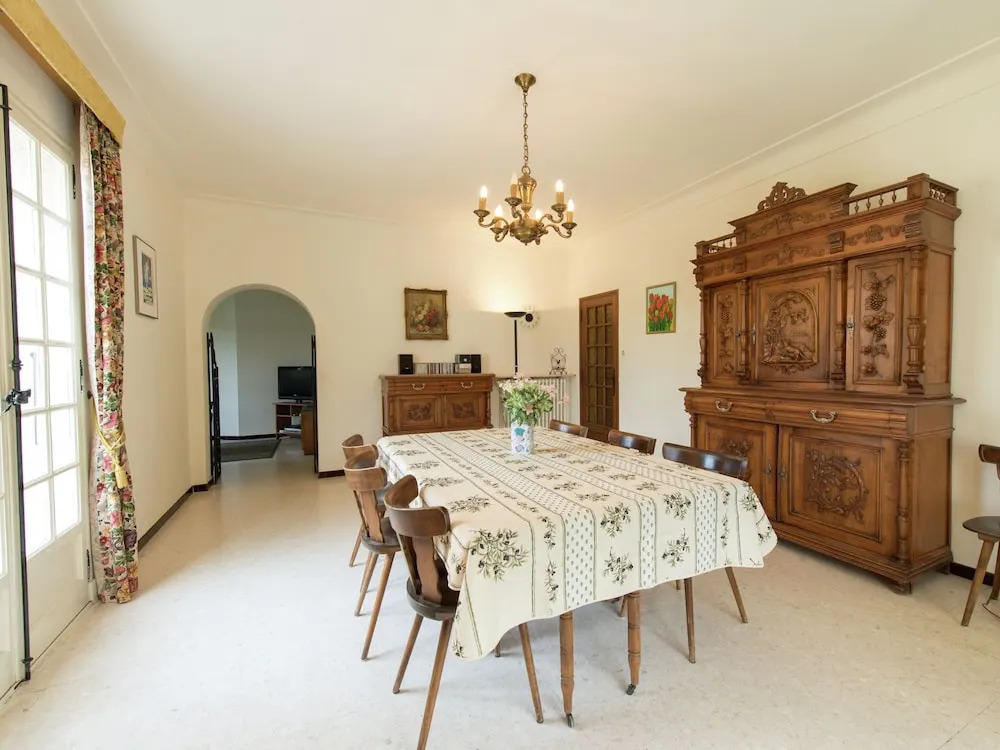 Sunny Villa Stay in Nyons