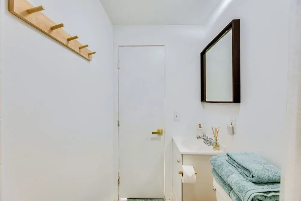 5 Mi to Dtwn Los Angeles: Apt w/ Outdoor Space!