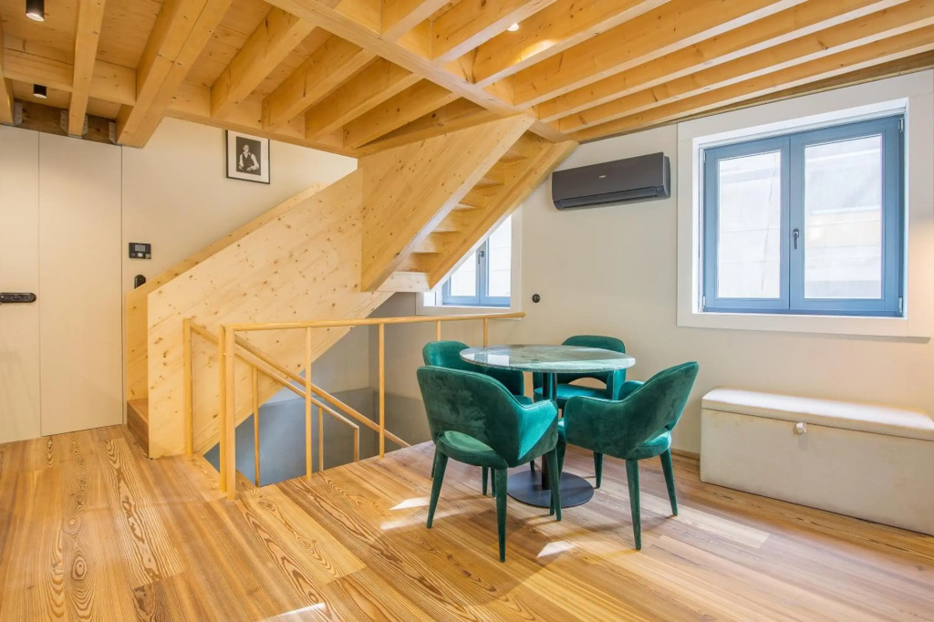 62 Design House