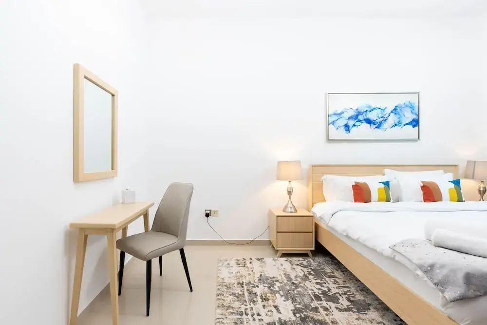 Whitesage - Sophisticated and Homey apartment Near to Metro