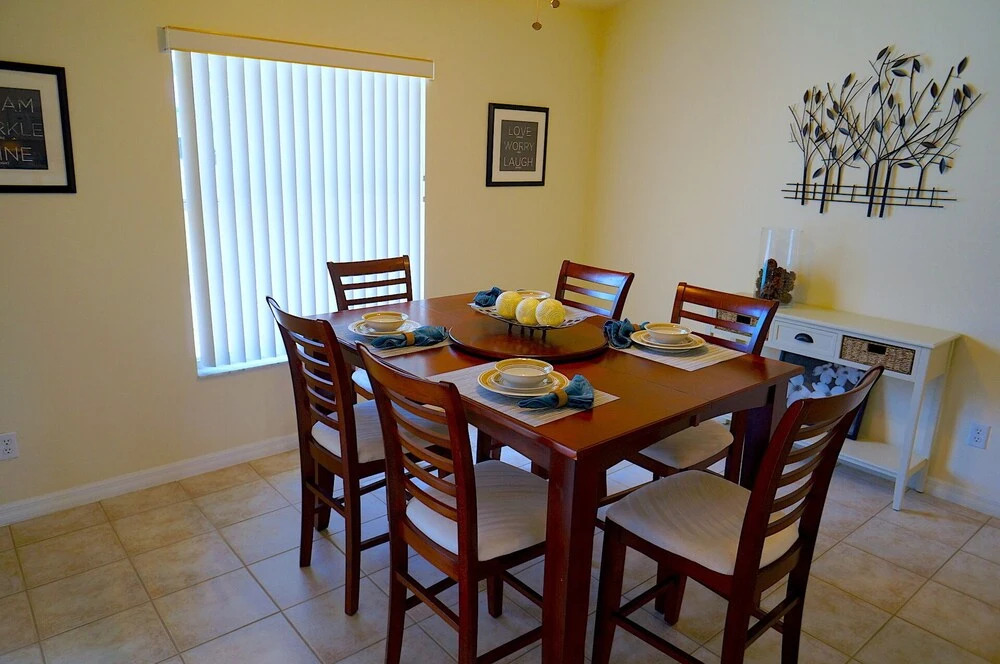 Parker Villa 1039