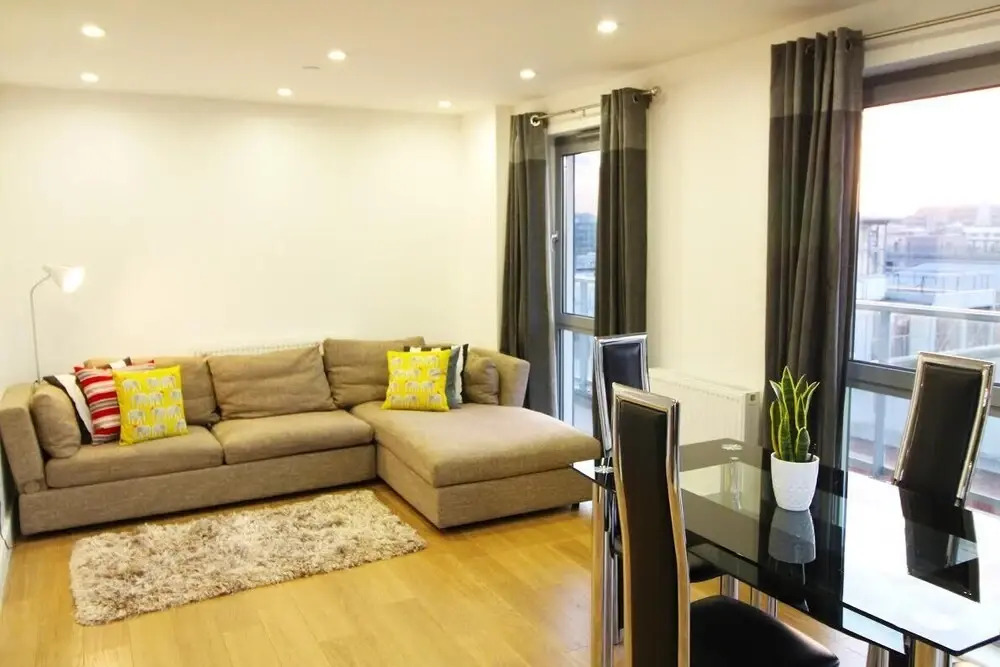 Astonished 2 Bedroom near London Bridge