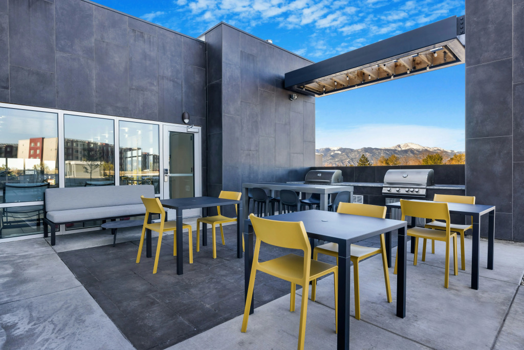 Home2 Suites By Hilton Colorado Springs Airport