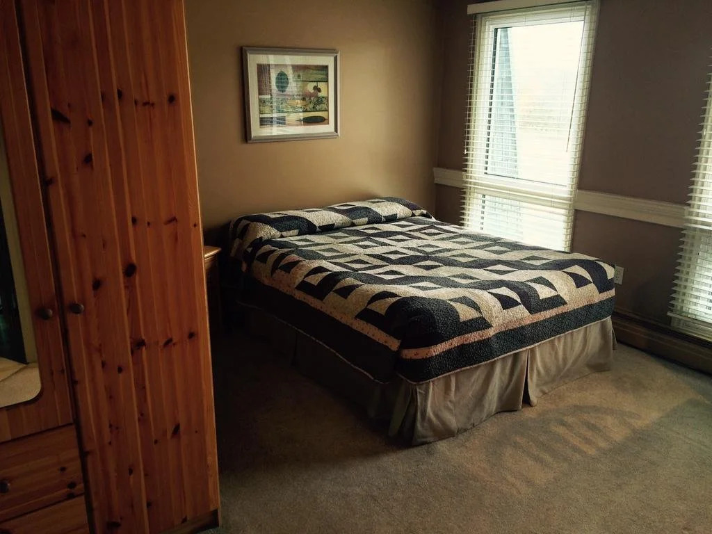Laura's Lodge