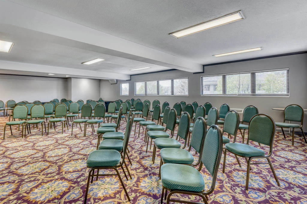 SureStay Plus Hotel by Best Western Reno Airport