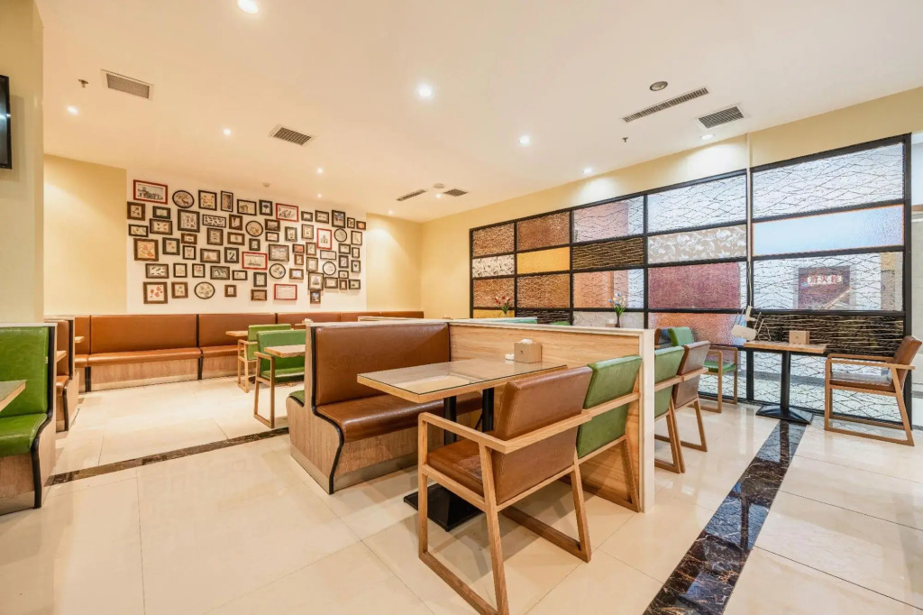 Yuehao Hotel