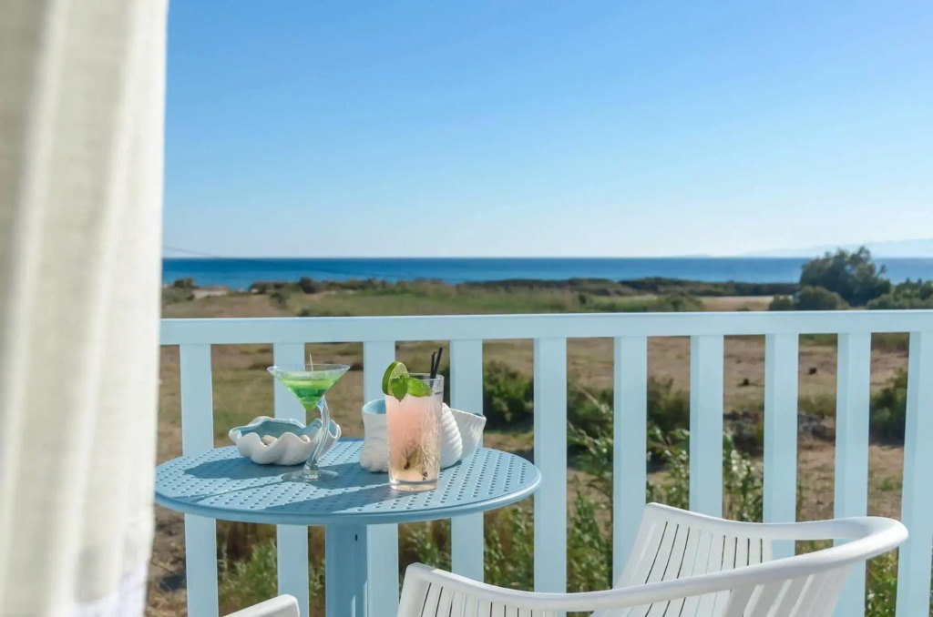 Naxos Island Escape Suites