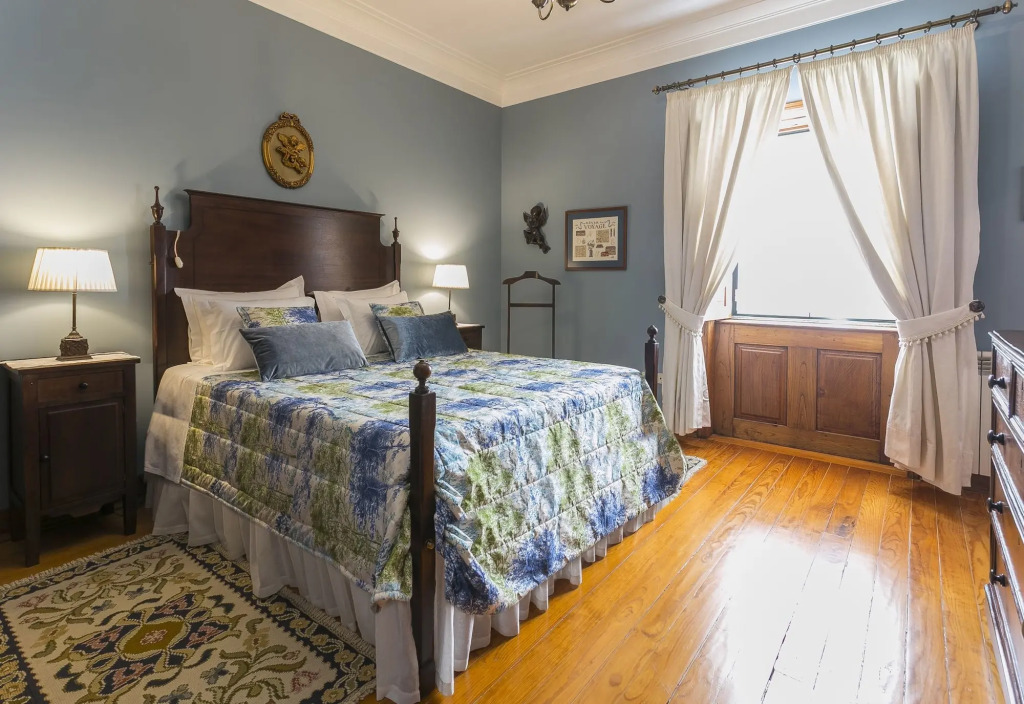 Charming Antas House