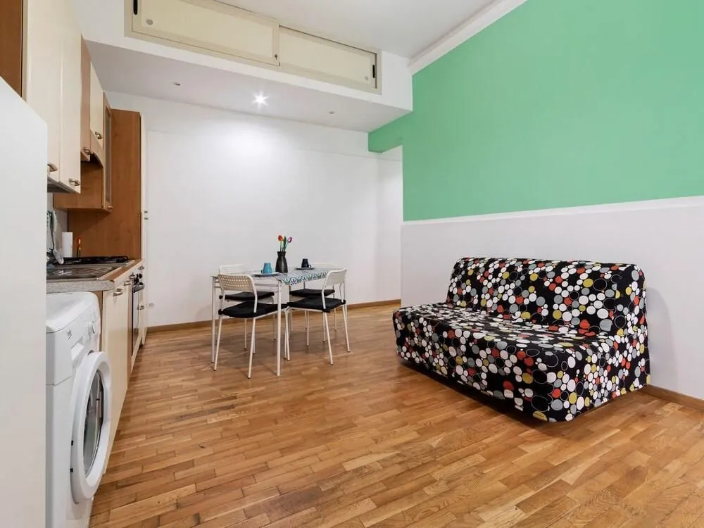 Pleasant Holiday Home in Catania With Balcony