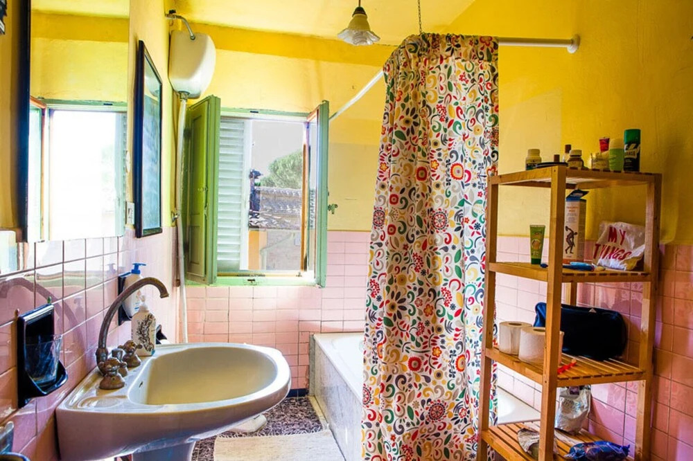 Captivating 3-bedroom Apartment in Certaldo