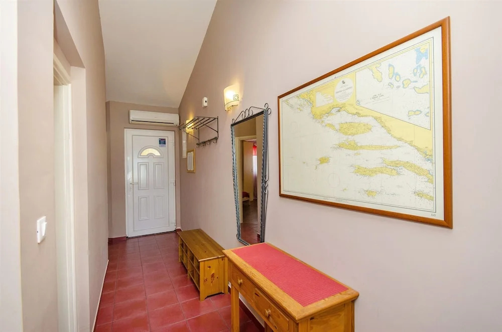 Apartments Miro