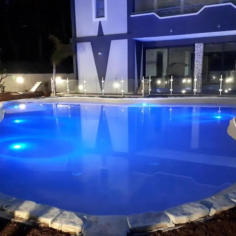 3 bedrooms villa at Fontane Bianche 200 m away from the beach with sea view private pool and enclosed garden