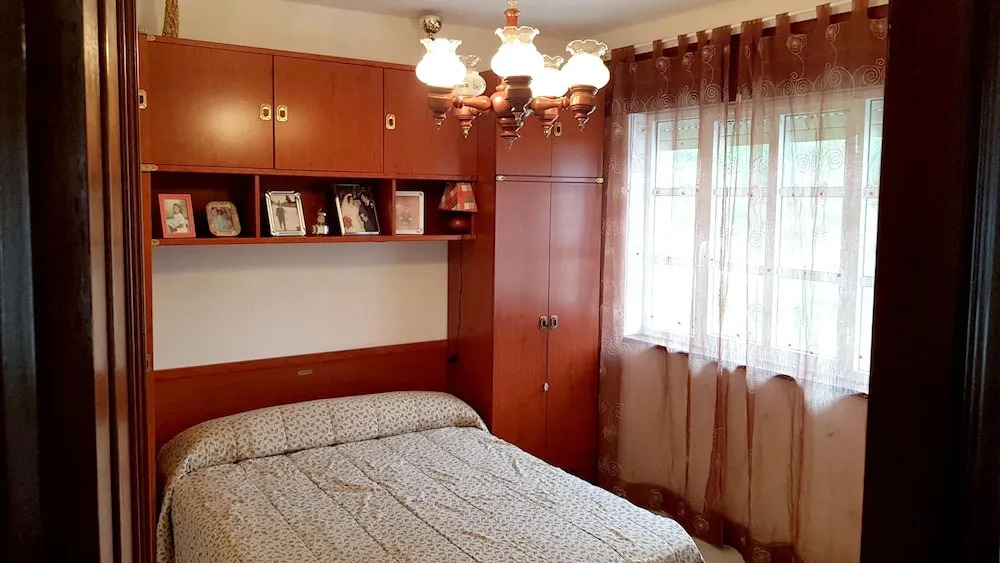 House With 3 Bedrooms in Viveiro, With Wonderful sea View, Balcony and Wifi