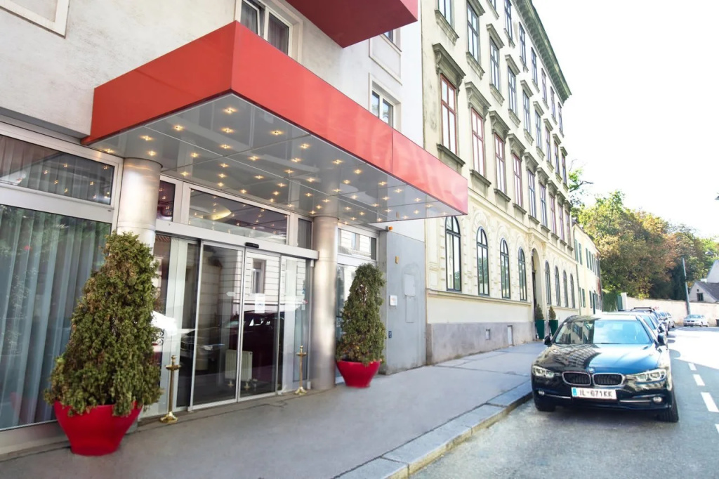 Hotel Boltzmann