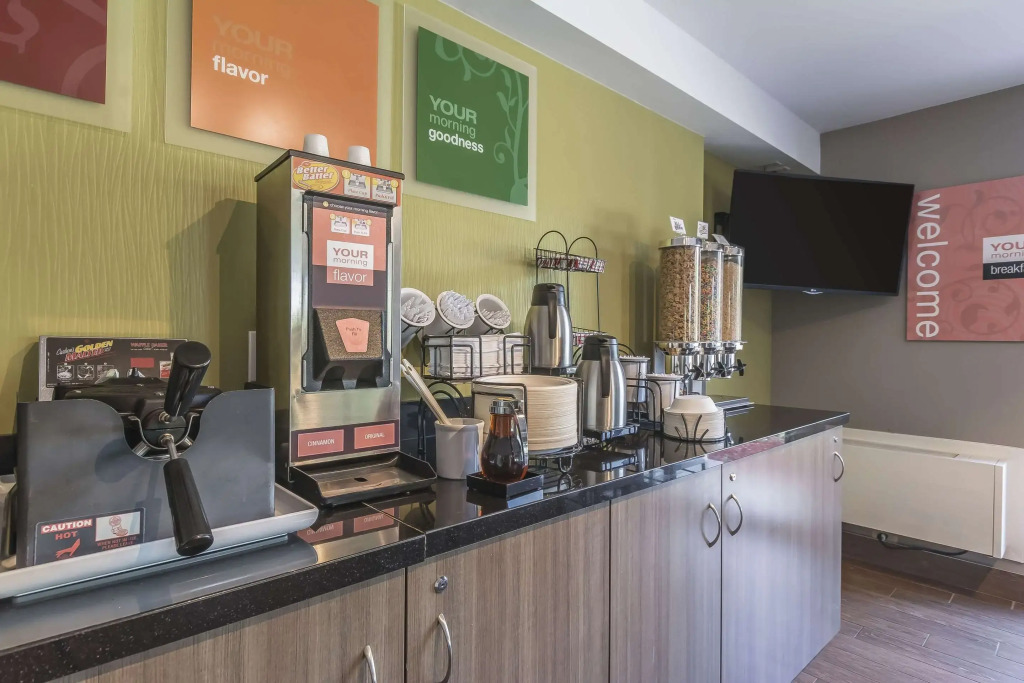 Comfort Inn Cobourg - Port Hope