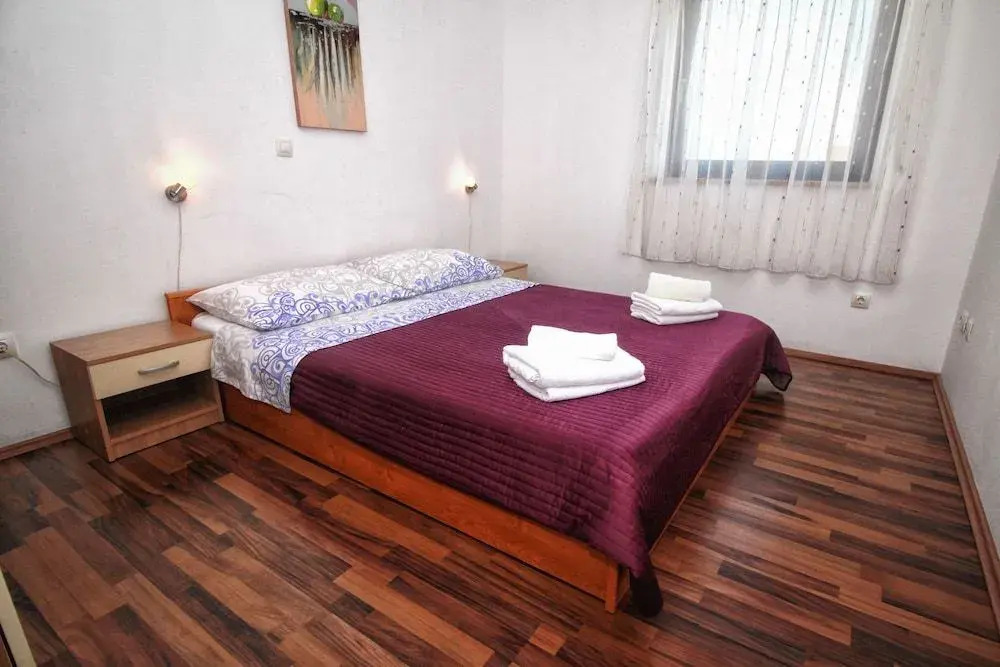 Apartments Lidija