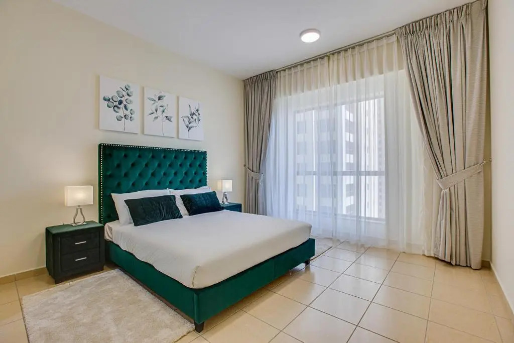 Apricus Holiday Homes -JBR Rimal 2BD in front of The Beach