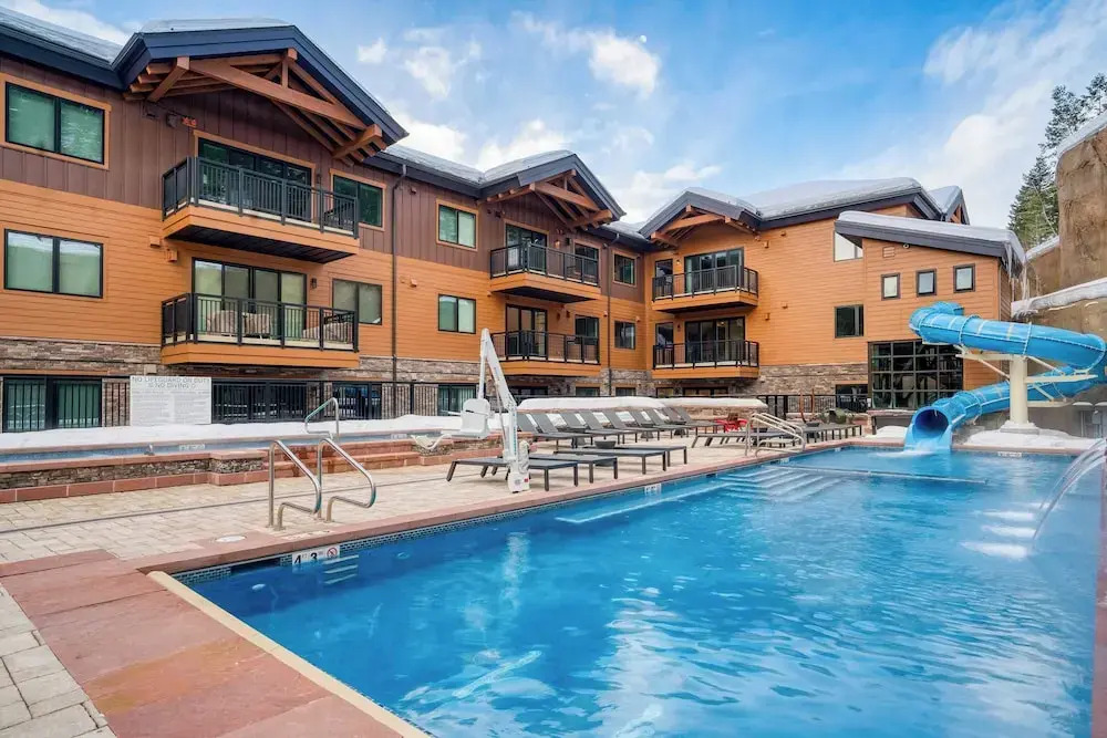 Alpine Oasis at Frontgate by Avantstay Luxe 3bdr Near Vail w/ Views Gym, Pool, Game Room