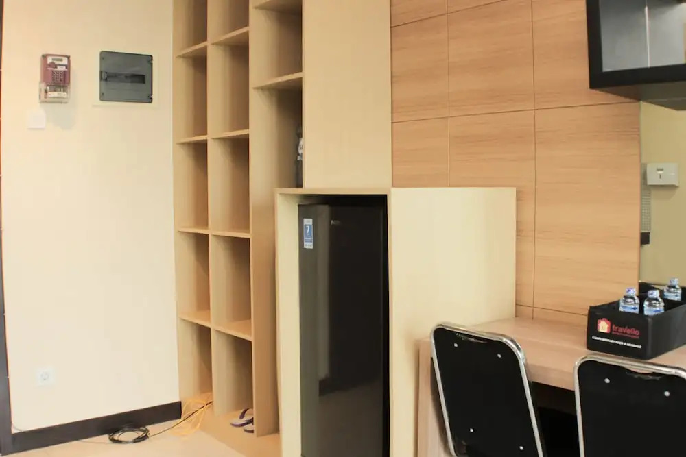 Nice and Comfort 1BR at Sky Terrace Apartment By Travelio